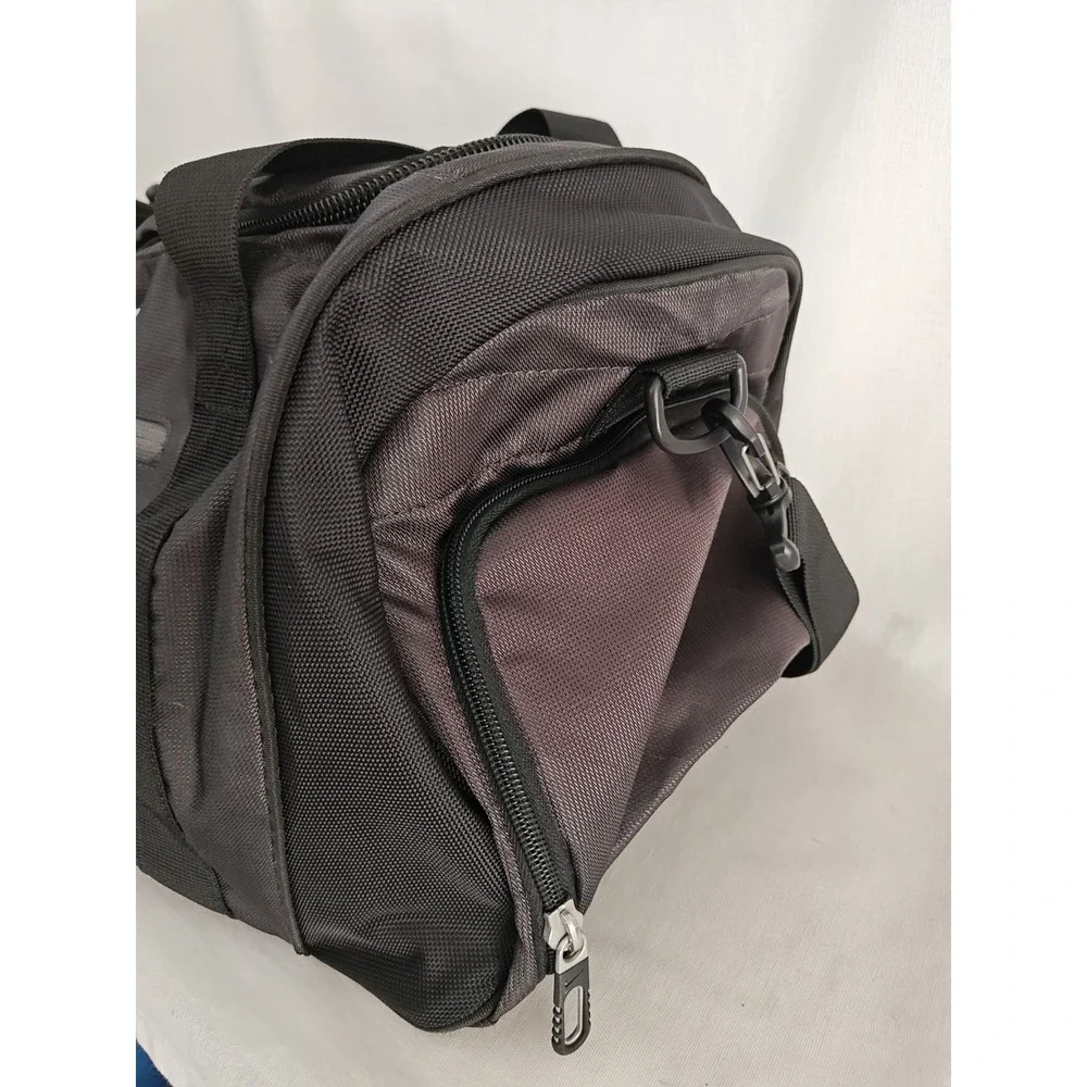 Nike Duffel Bag Black TC0241-010‎ Embroidered Logo Travel shoe Garage with strap
